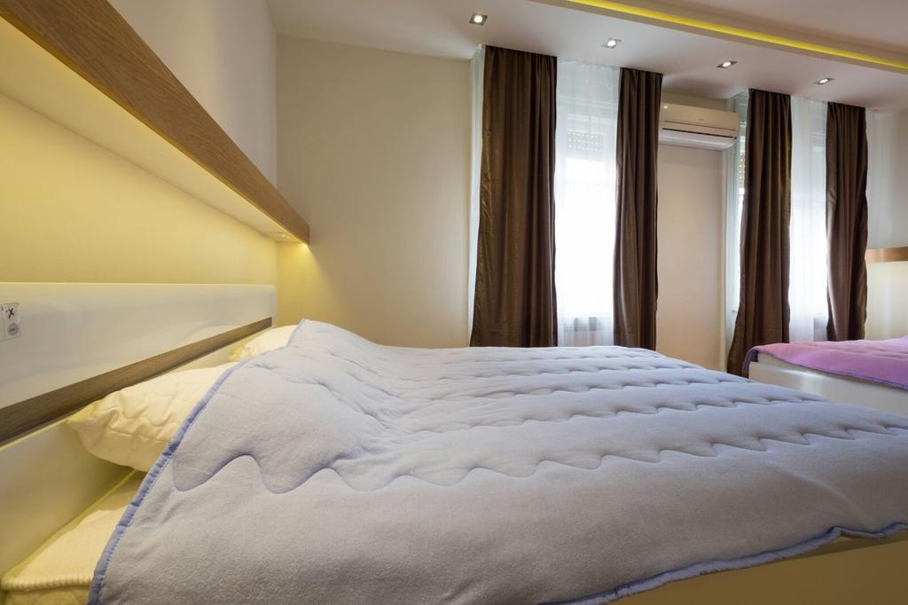 Central Apartments เบลเกรด ภายนอก รูปภาพ